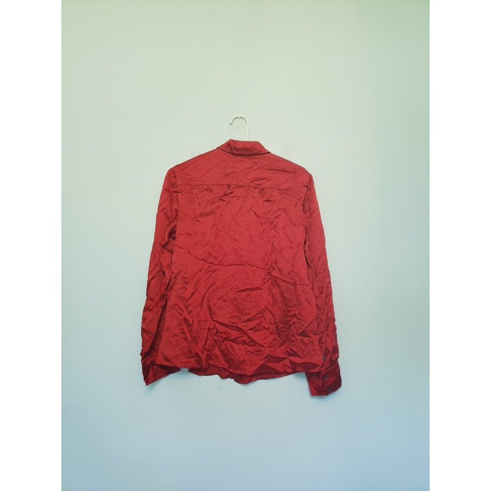 Talbots Women 12 Blouse Button Front Red 100% Silk Classic Roll Tab Sleeve Flap - Picture 2 of 6